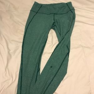 VGUC Lululemon Special Edition Wunder Unders (10)